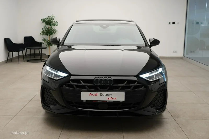 Audi A3 8Y 6