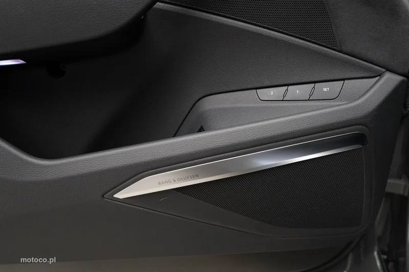 Audi Q8 e-tron 23