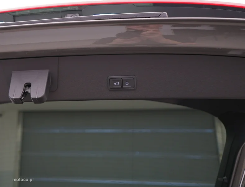 Audi Q8 e-tron 10