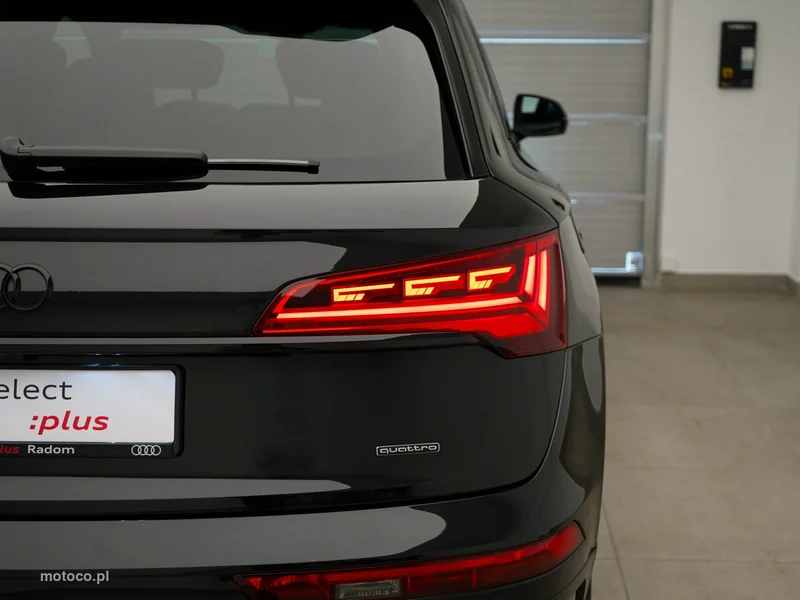 Audi Q5 FY 8