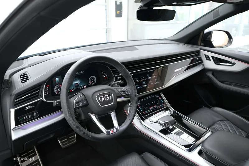 Audi Q8 4M 15