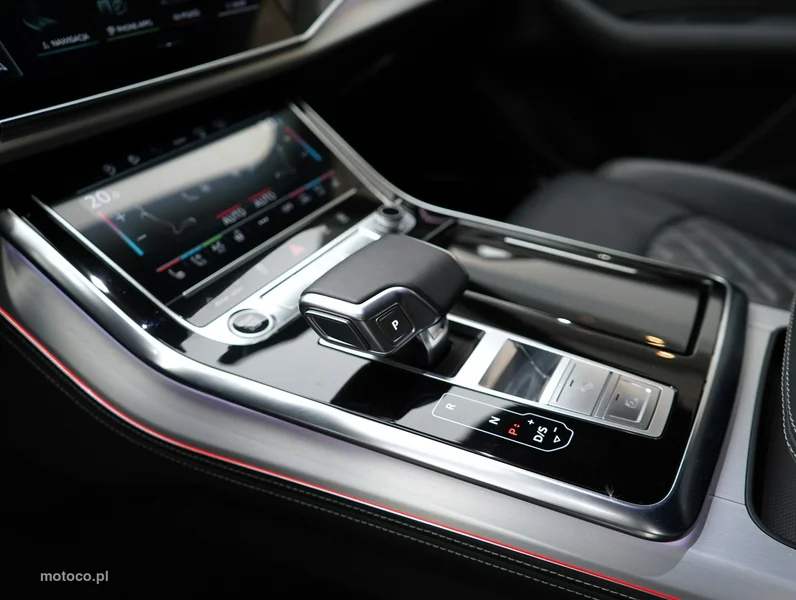 Audi Q8 4M 21