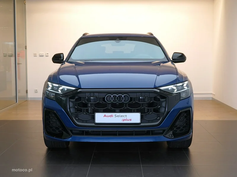 Audi Q8 4M 6