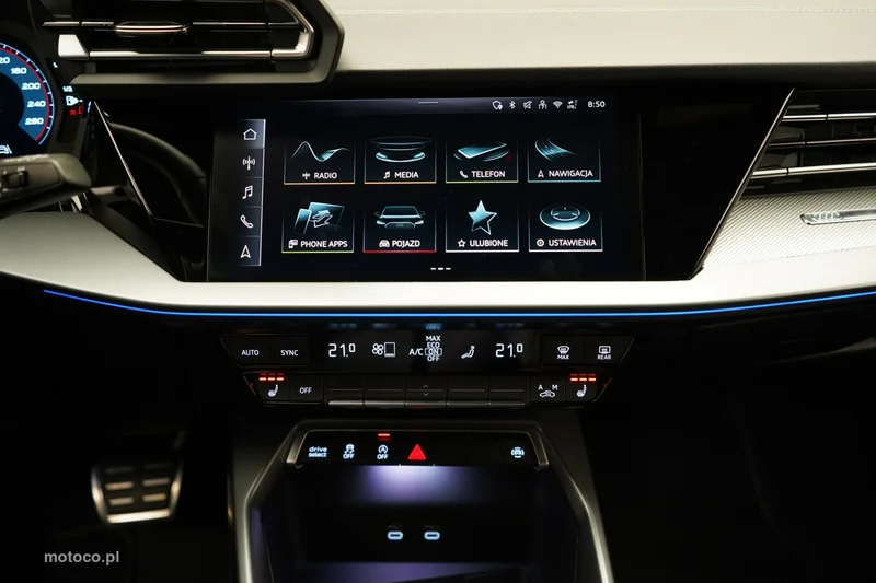 Audi A3 8Y 32