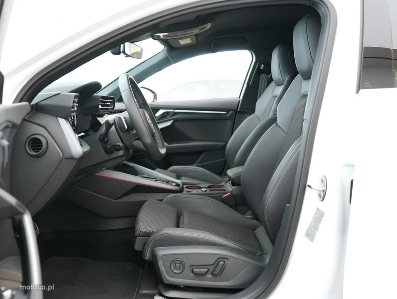 Audi A3 8Y 13