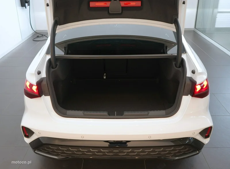 Audi A3 8Y 9