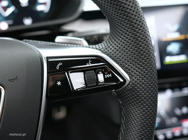 Audi SQ8 e-tron 16