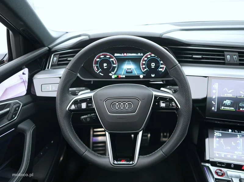 Audi SQ8 e-tron 19