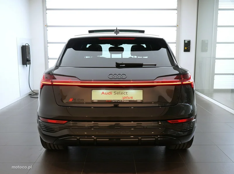 Audi SQ8 e-tron 3