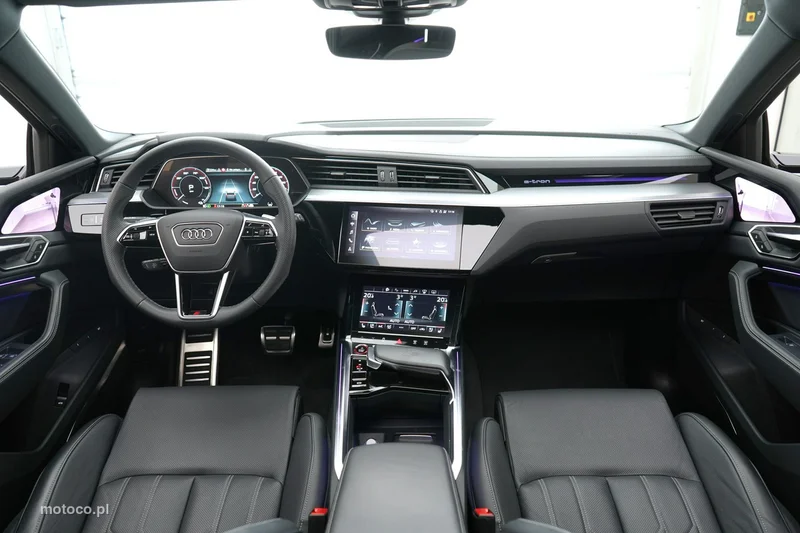 Audi SQ8 e-tron 26
