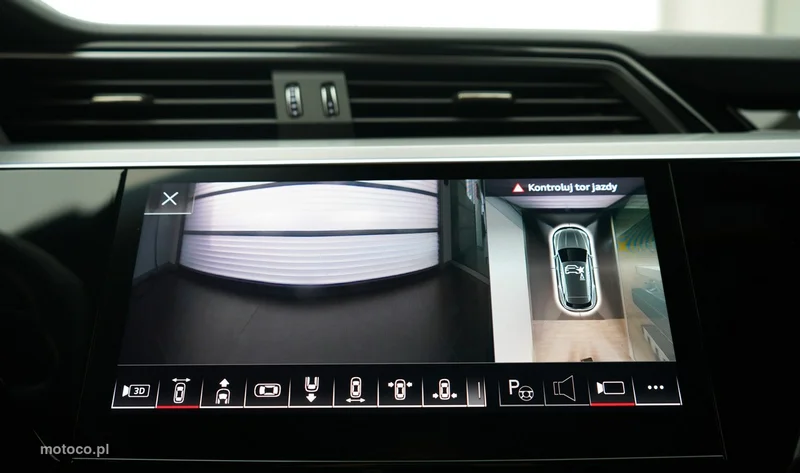 Audi SQ8 e-tron 41