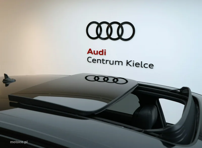 Audi SQ8 e-tron 10