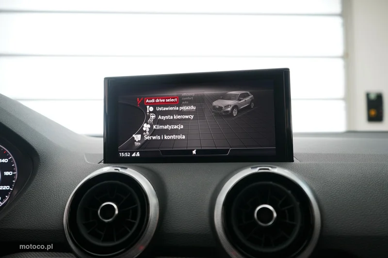 Audi Q2 32