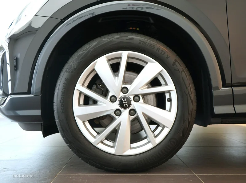 Audi Q2 7