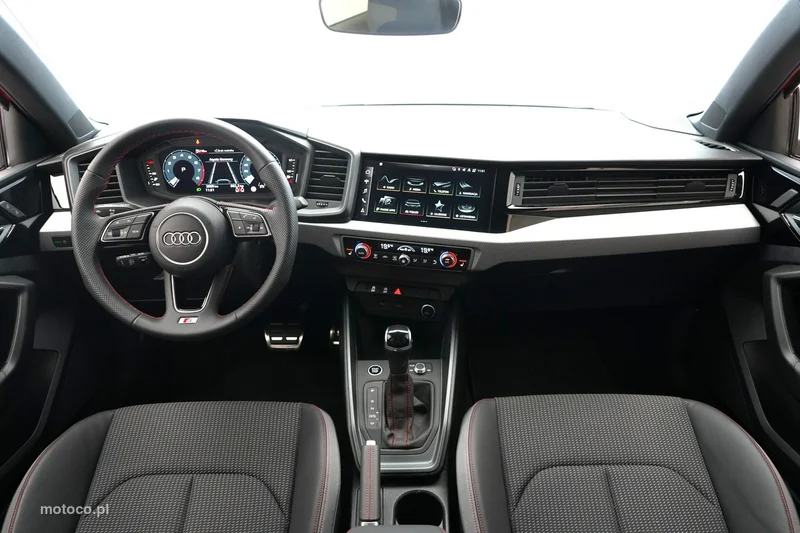 Audi A1 GB 24