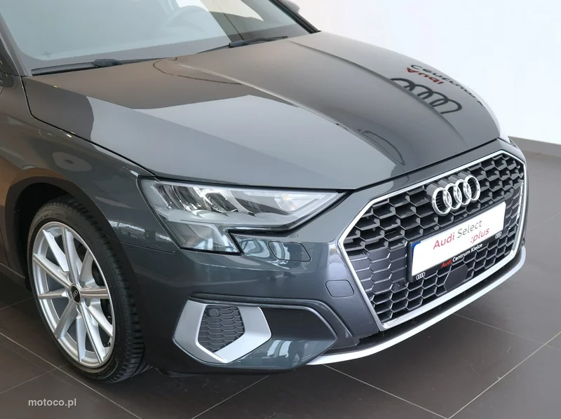 Audi A3 8Y 11