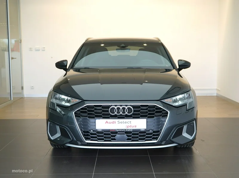 Audi A3 8Y 6