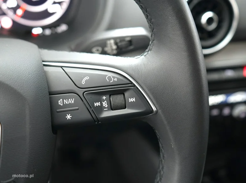 Audi Q2 17