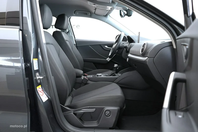 Audi Q2 28