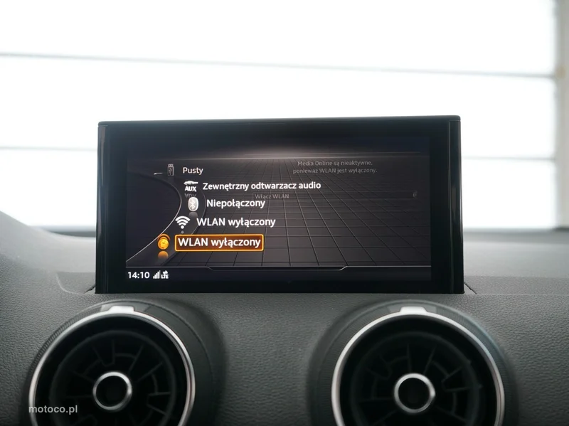Audi Q2 36