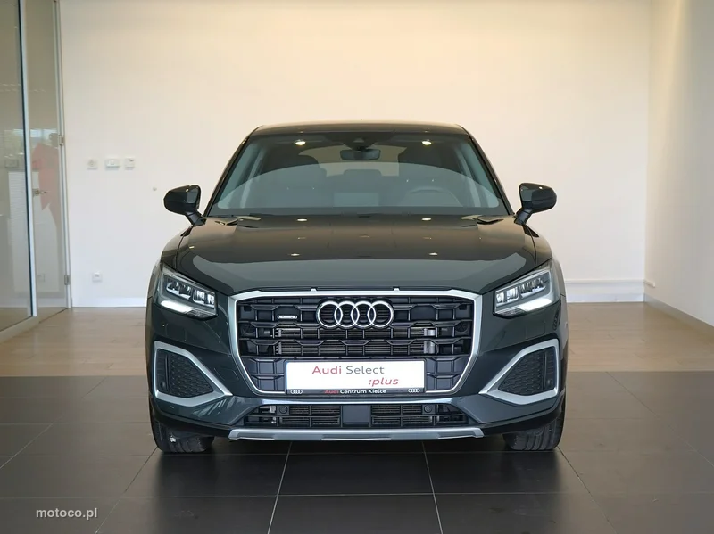 Audi Q2 6