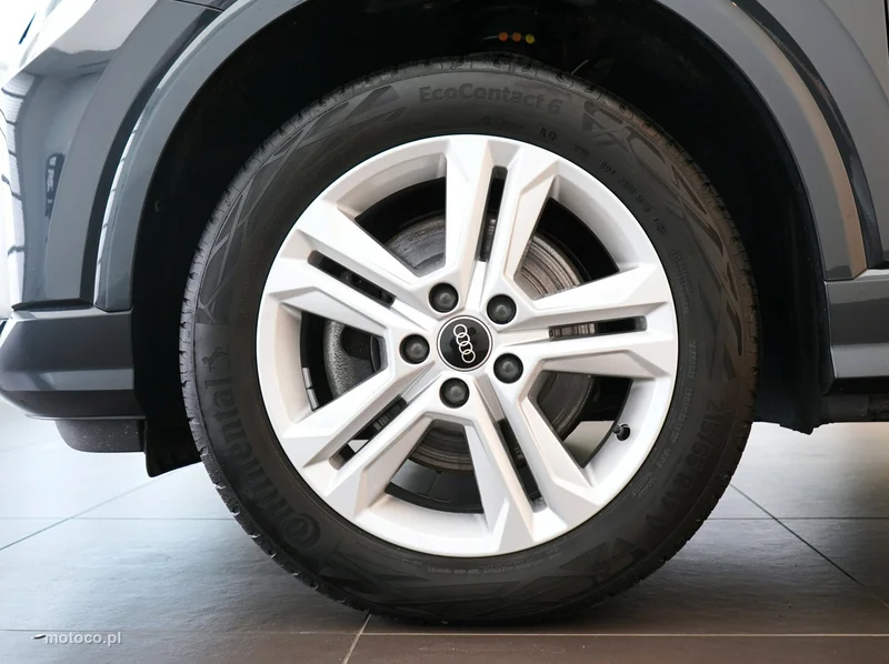 Audi Q2 7