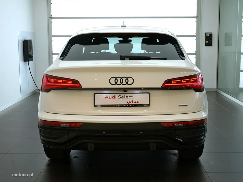 Audi Q5 FY 3