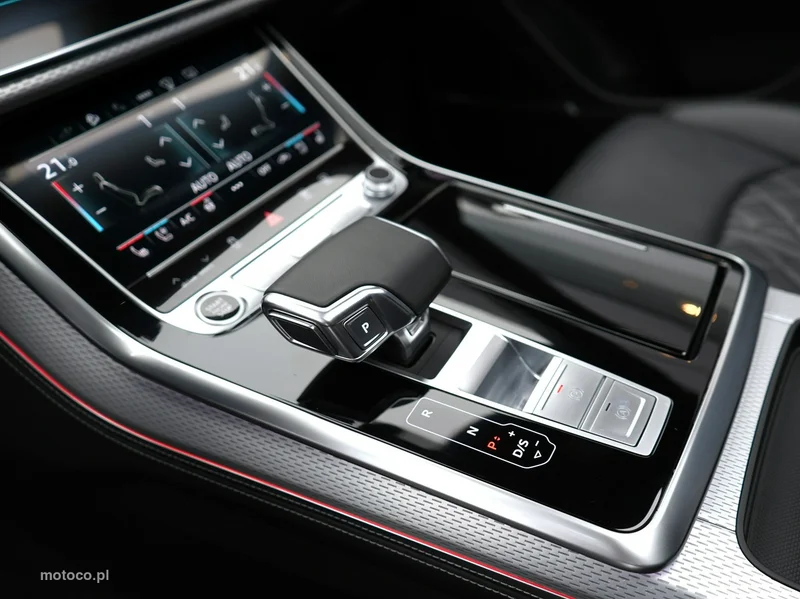 Audi Q8 4M 23