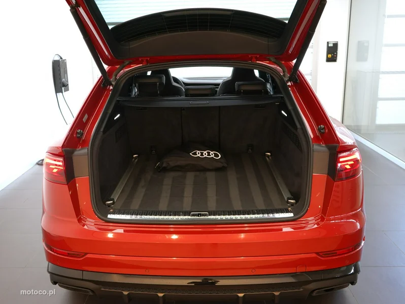 Audi Q8 4M 10