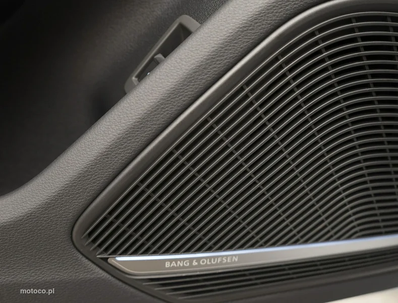 Audi A4 B9 15