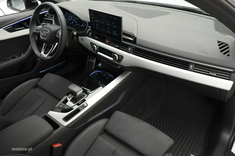 Audi A4 B9 27