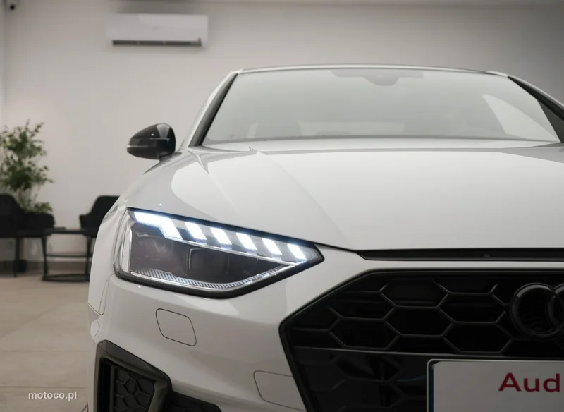 Audi A4 B9 9