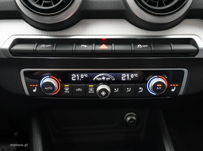 Audi Q2 20