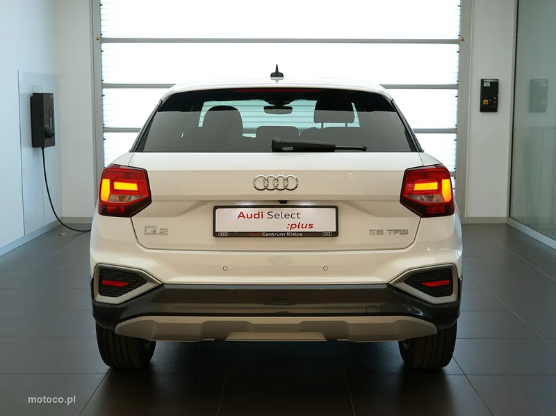 Audi Q2 3