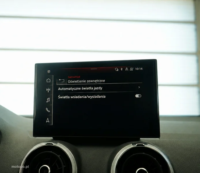 Audi Q2 30