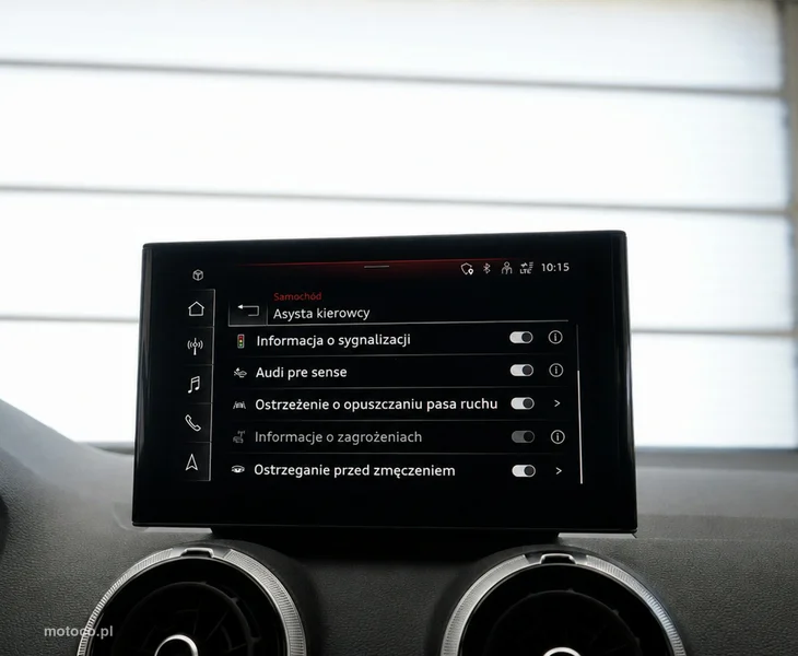 Audi Q2 33