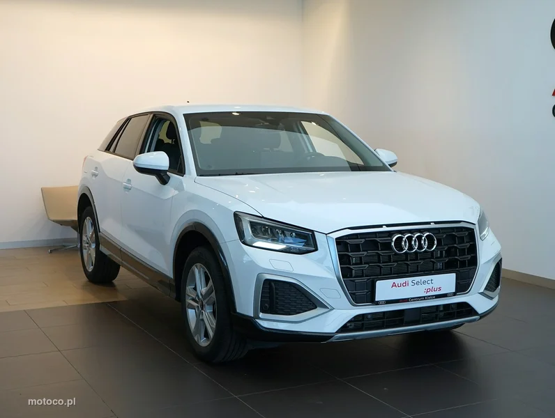 Audi Q2 5