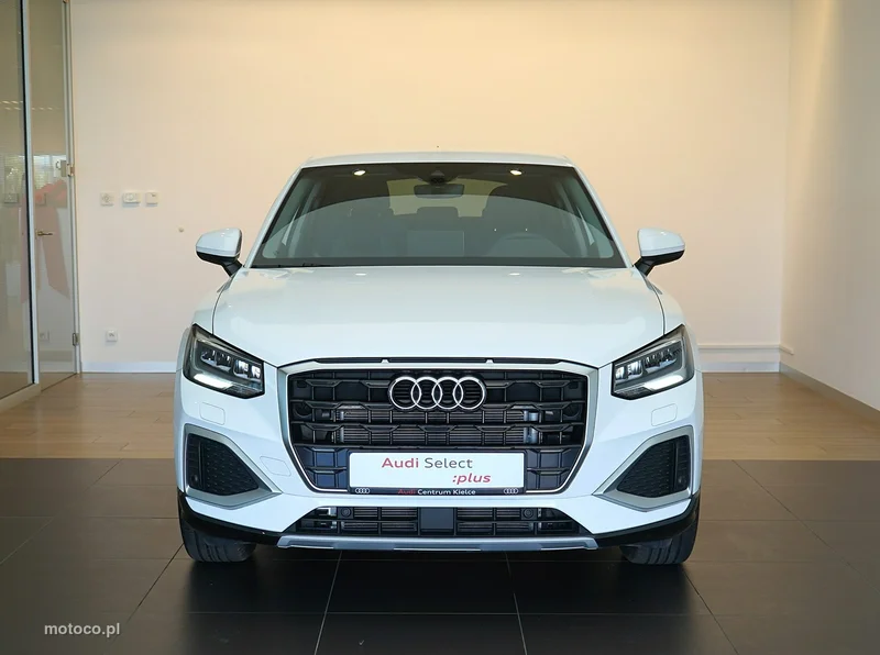 Audi Q2 6