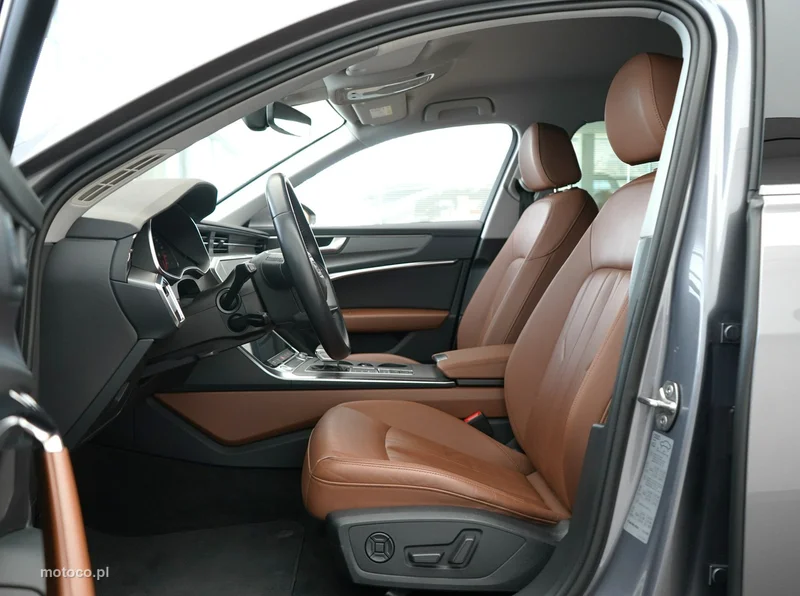 Audi A6 C8 12