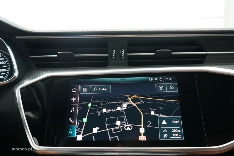 Audi A6 C8 31