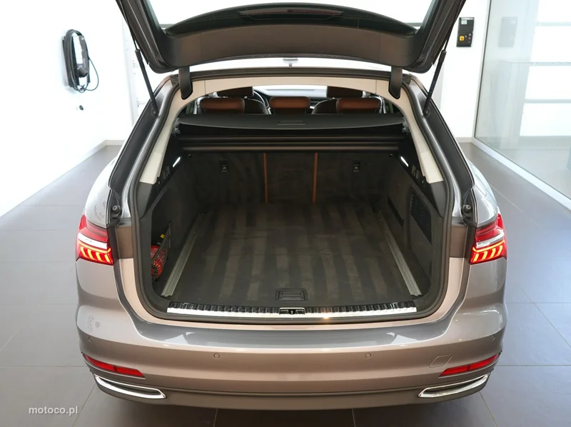 Audi A6 C8 8