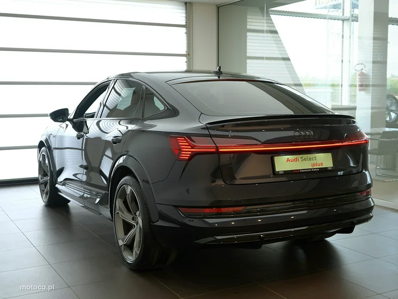 Audi e-tron 2