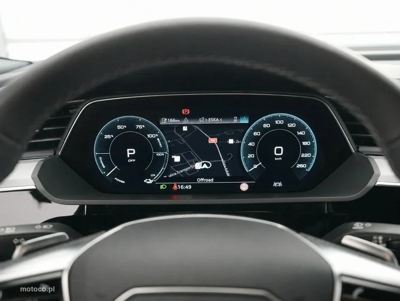 Audi e-tron 17