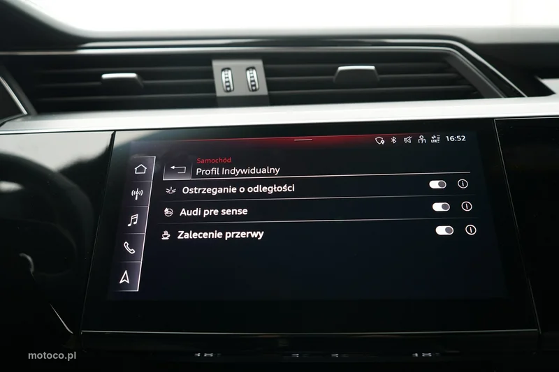 Audi e-tron 35