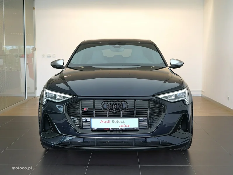 Audi e-tron 6