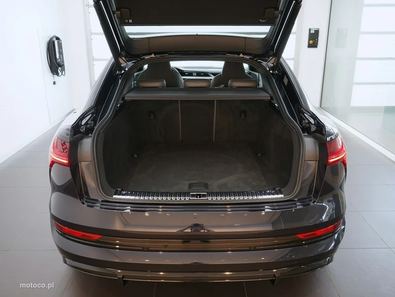 Audi e-tron 9
