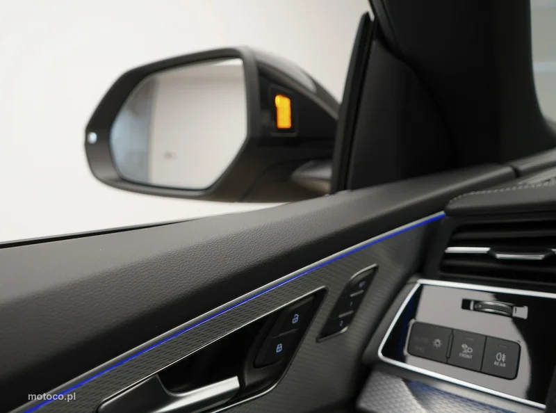 Audi Q8 4M 25