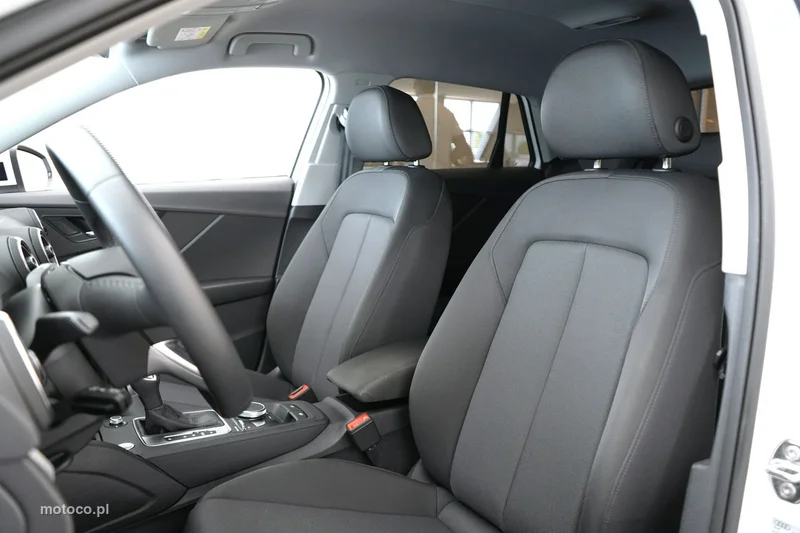 Audi Q2 13
