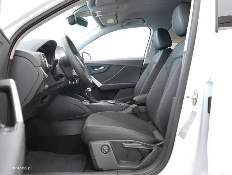 Audi Q2 14