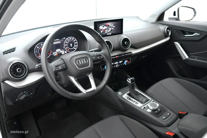 Audi Q2 15